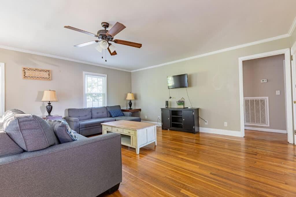 Charming 3-Bedroom Home In Rossville, Ga - Family Retreat Exteriér fotografie